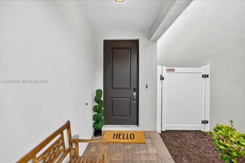 Villa ou maison à vendre à Pompano Beach, Floride: 3 chambres, 135.17 m2 № 2303703 - photo 2