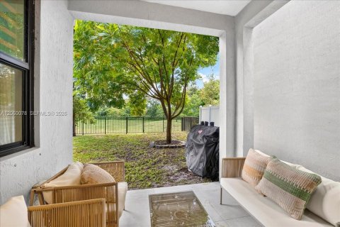 Villa ou maison à vendre à Pompano Beach, Floride: 3 chambres, 135.17 m2 № 2303703 - photo 23