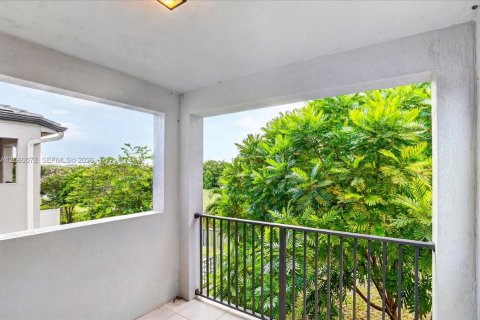 Villa ou maison à vendre à Pompano Beach, Floride: 3 chambres, 135.17 m2 № 2303703 - photo 27