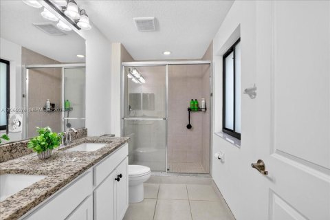 Villa ou maison à vendre à Pompano Beach, Floride: 3 chambres, 135.17 m2 № 2303703 - photo 17