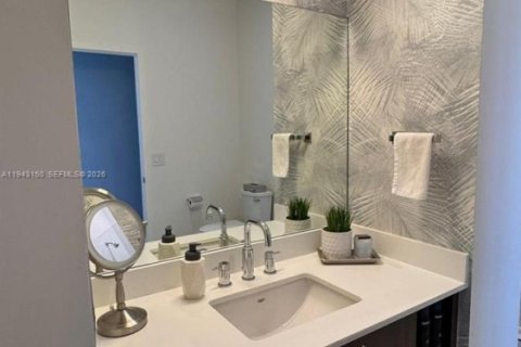 Condominio en venta en Doral, Florida, 1 dormitorio, 62.06 m2 № 1999503 - foto 14