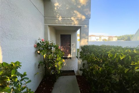 Casa en venta en Land O' Lakes, Florida, 4 dormitorios, 161.74 m2 № 1250464 - foto 9