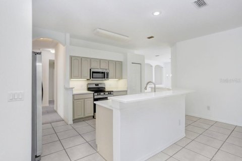 Купить виллу или дом в Брэндон, Флорида 9 комнат, 243.22м2, № 1567019 - фото 17