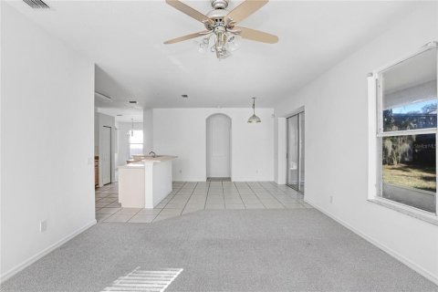 Купить виллу или дом в Брэндон, Флорида 9 комнат, 243.22м2, № 1567019 - фото 22