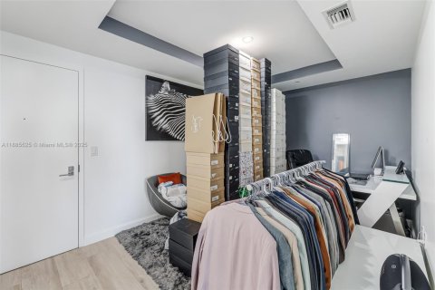 Купить кондоминиум в Майами, Флорида 1 спальня, 79.15м2, № 1932510 - фото 30