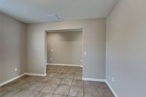 Casa en alquiler en Ruskin, Florida, 4 dormitorios, 240.06 m2 № 1883969 - foto 4