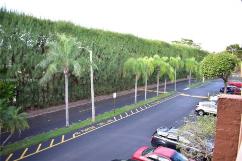 Copropriété à vendre à Sunrise, Floride: 1 chambre, 80.08 m2 № 1993052 - photo 22