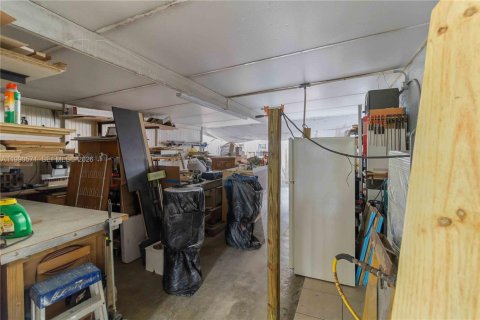 Villa ou maison à vendre à Miami, Floride: 4 chambres № 2055770 - photo 29