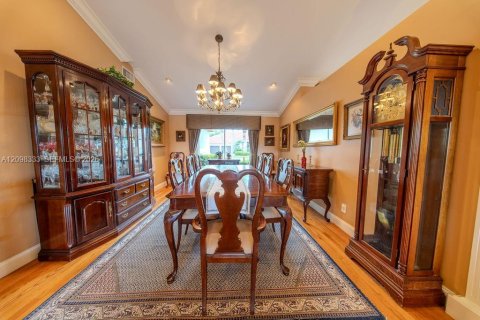 Villa ou maison à vendre à Plantation, Floride: 6 chambres, 354.14 m2 № 2400722 - photo 9
