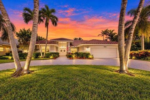 Villa ou maison à Plantation, Floride 6 chambres, 354.14 m2 № 2400722