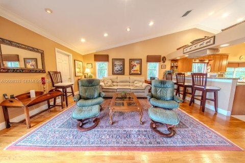 Villa ou maison à vendre à Plantation, Floride: 6 chambres, 354.14 m2 № 2400722 - photo 10