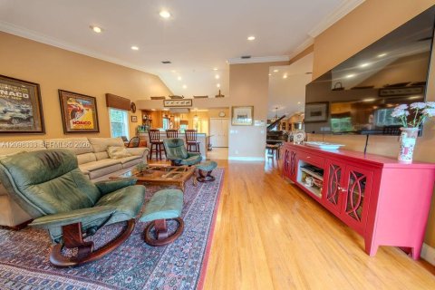 Villa ou maison à vendre à Plantation, Floride: 6 chambres, 354.14 m2 № 2400722 - photo 11