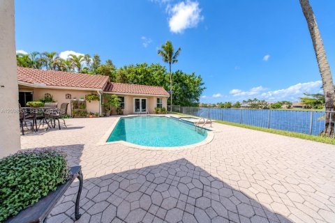 Villa ou maison à vendre à Plantation, Floride: 6 chambres, 354.14 m2 № 2400722 - photo 3