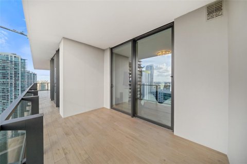 Condo in Miami, Florida, 3 bedrooms  № 1991054 - photo 19