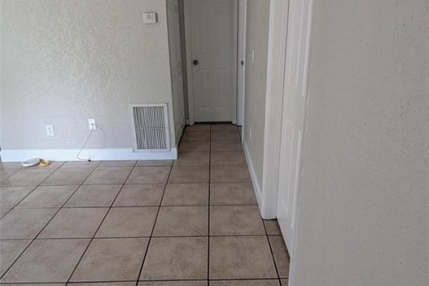 Apartment in Bradenton, Florida 3 bedrooms, 96.25 sq.m. № 2148324 - photo 7