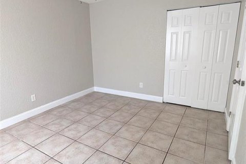 Apartment in Bradenton, Florida 3 bedrooms, 96.25 sq.m. № 2148324 - photo 12