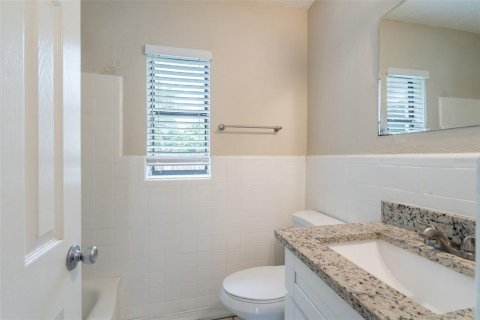 Villa ou maison à vendre à Orlando, Floride: 2 chambres, 75.44 m2 № 2145331 - photo 18