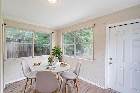 Villa ou maison à vendre à Orlando, Floride: 2 chambres, 75.44 m2 № 2145331 - photo 5