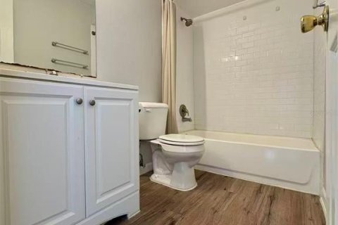 Condo in Orlando, Florida, 2 bedrooms  № 2149168 - photo 22