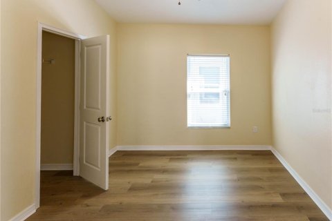 Villa ou maison à louer à Spring Hill, Floride: 4 chambres, 193.42 m2 № 2400350 - photo 19
