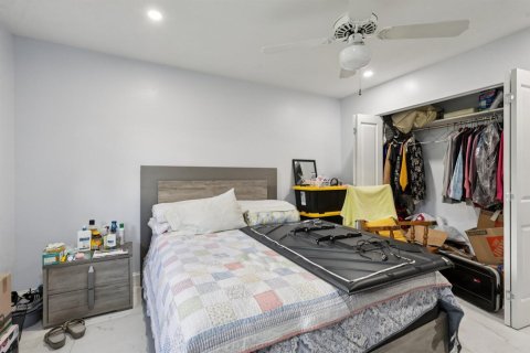 Casa en venta en Davie, Florida, 5 dormitorios, 213.12 m2 № 2077807 - foto 23