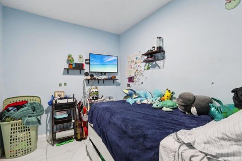 Casa en venta en Davie, Florida, 5 dormitorios, 213.12 m2 № 2077807 - foto 22