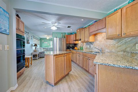 Villa ou maison à vendre à Nokomis, Floride: 5 chambres, 159.23 m2 № 1519673 - photo 16
