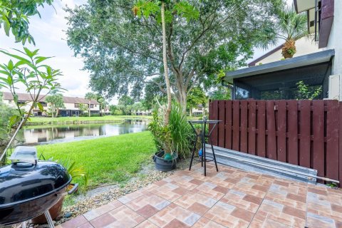 Adosado en venta en Coconut Creek, Florida, 2 dormitorios, 137.5 m2 № 2261271 - foto 22