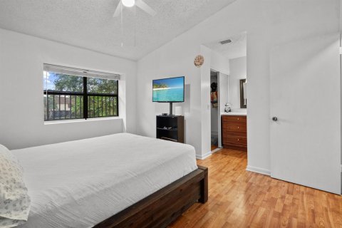 Adosado en venta en Coconut Creek, Florida, 2 dormitorios, 137.5 m2 № 2261271 - foto 28