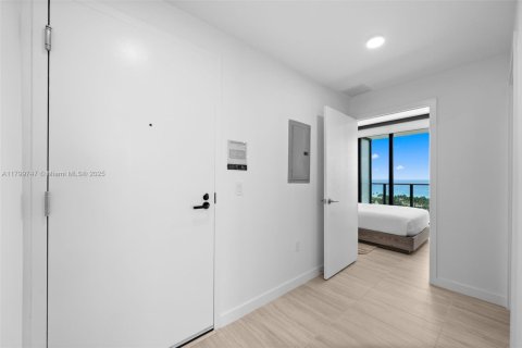 Copropriété à vendre à Miami Beach, Floride: 2 chambres, 92.44 m2 № 1938224 - photo 14