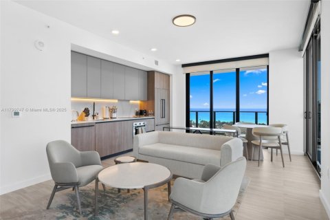 Copropriété à vendre à Miami Beach, Floride: 2 chambres, 92.44 m2 № 1938224 - photo 1