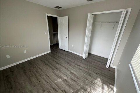 Купить таунхаус в Хомстед, Флорида 3 спальни, 132.2м2, № 1972677 - фото 9