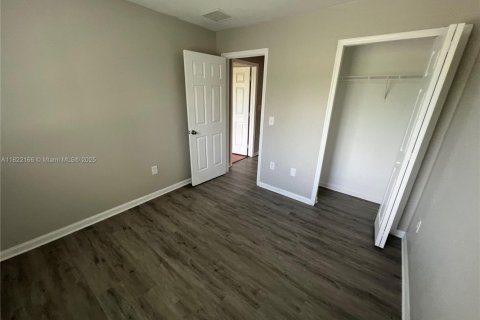 Купить таунхаус в Хомстед, Флорида 3 спальни, 132.2м2, № 1972677 - фото 13