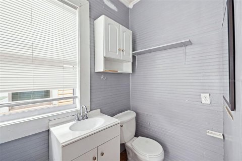 Casa en venta en Tampa, Florida, 2 dormitorios, 107.02 m2 № 2350416 - foto 20