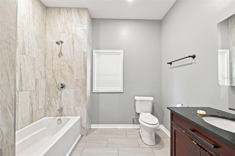 Casa en venta en Tampa, Florida, 2 dormitorios, 107.02 m2 № 2350416 - foto 15