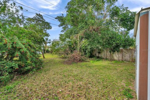 House in Saint Petersburg, Florida 4 bedrooms, 127.74 sq.m. № 1536334 - photo 7