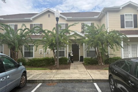 Casa en venta en Kissimmee, Florida, 3 dormitorios, 120.77 m2 № 2306091 - foto 3