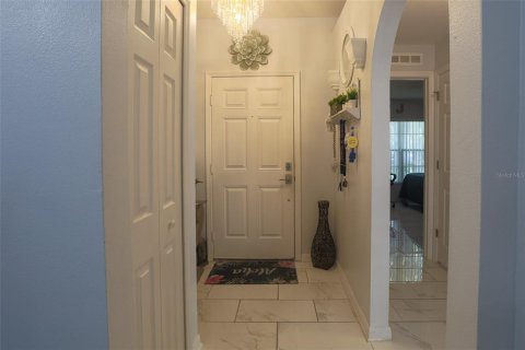 House in Tavares, Florida 4 bedrooms, 174.1 sq.m. № 1587486 - photo 4