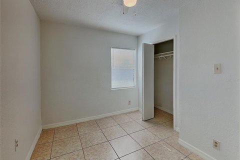 Villa ou maison à louer à Orlando, Floride: 3 chambres, 146.79 m2 № 2395695 - photo 13