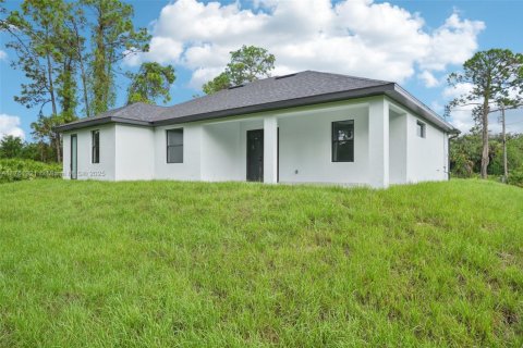 Casa en venta en Lehigh Acres, Florida, 3 dormitorios, 154.87 m2 № 1707448 - foto 27