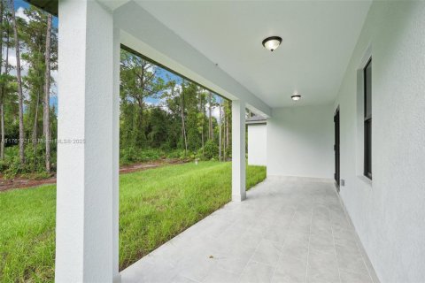 Casa en venta en Lehigh Acres, Florida, 3 dormitorios, 154.87 m2 № 1707448 - foto 26