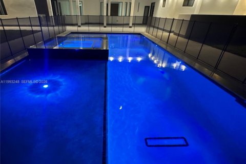 Купить виллу или дом в Майами, Флорида 5 спален, 308.06м2, № 2060292 - фото 28