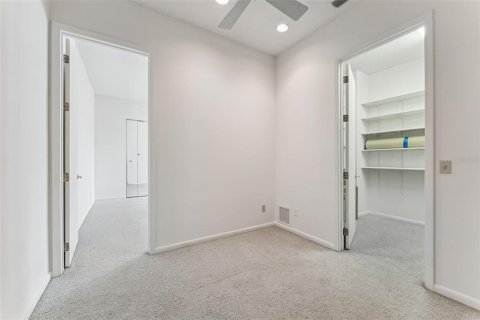 Touwnhouse à vendre à Longwood, Floride: 3 chambres, 262.73 m2 № 2406555 - photo 26