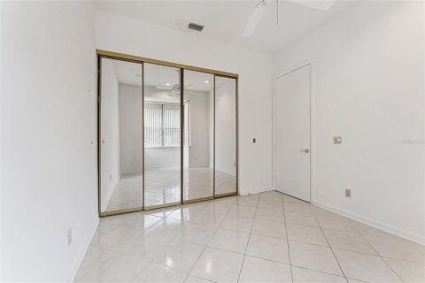 Touwnhouse à vendre à Longwood, Floride: 3 chambres, 262.73 m2 № 2406555 - photo 22