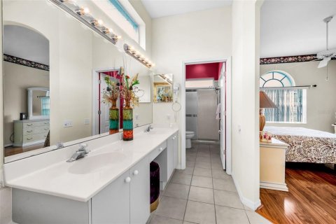 Casa en venta en Trinity, Florida, 2 dormitorios, 159.7 m2 № 1902477 - foto 25