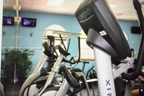 Снять в аренду таунхаус в Мирамар, Флорида 3 спальни, № 1955790 - фото 25