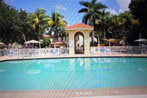 Снять в аренду таунхаус в Мирамар, Флорида 3 спальни, № 1955790 - фото 23