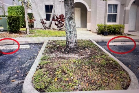 Снять в аренду таунхаус в Мирамар, Флорида 3 спальни, № 1955790 - фото 19