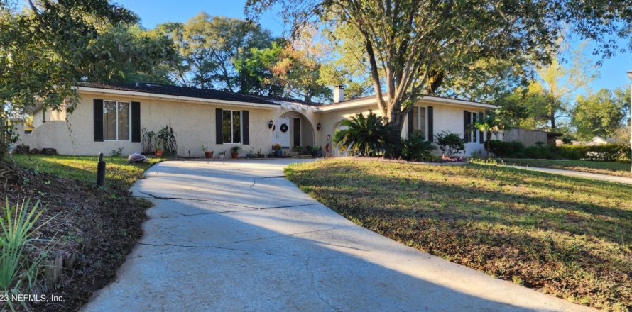 Villa ou maison à Jacksonville, Floride 4 chambres, 194.91 m2 № 858070