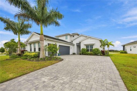 Villa ou maison à Bradenton, Floride 3 chambres, 294.22 m2 № 2425725